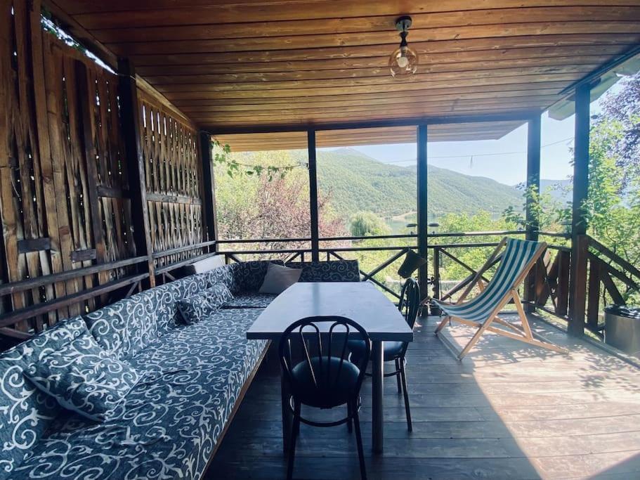 ❆Cozy, 4 Br. Villa In Ananuri❆ Ngoại thất bức ảnh