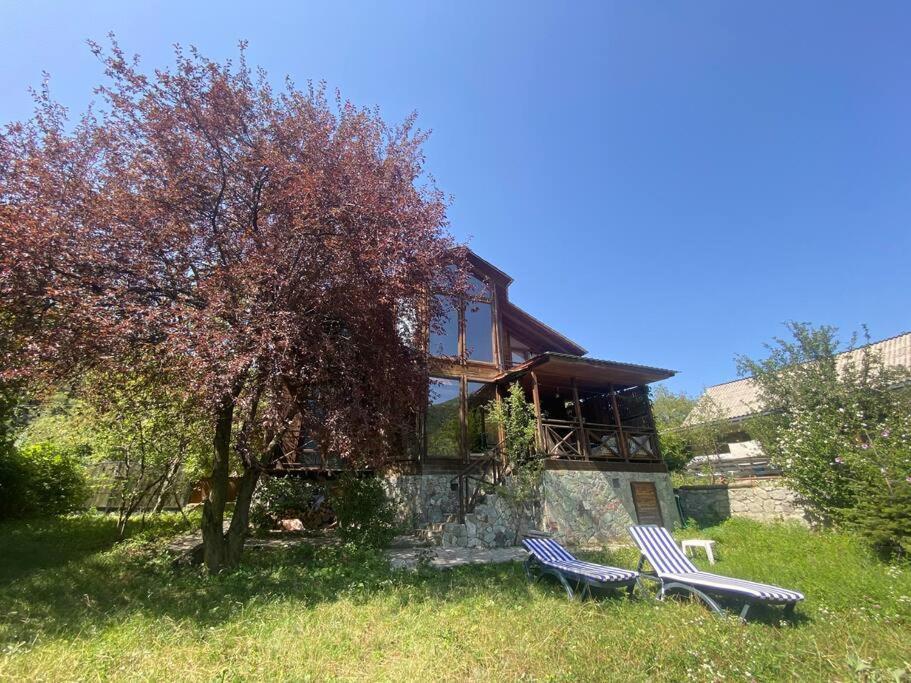 ❆Cozy, 4 Br. Villa In Ananuri❆ Ngoại thất bức ảnh